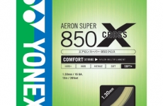 写真：AERON SUPER 850 CROSS